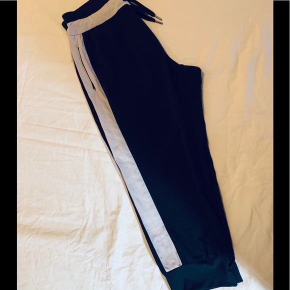 Capri joggers pants - Picture 4 of 4